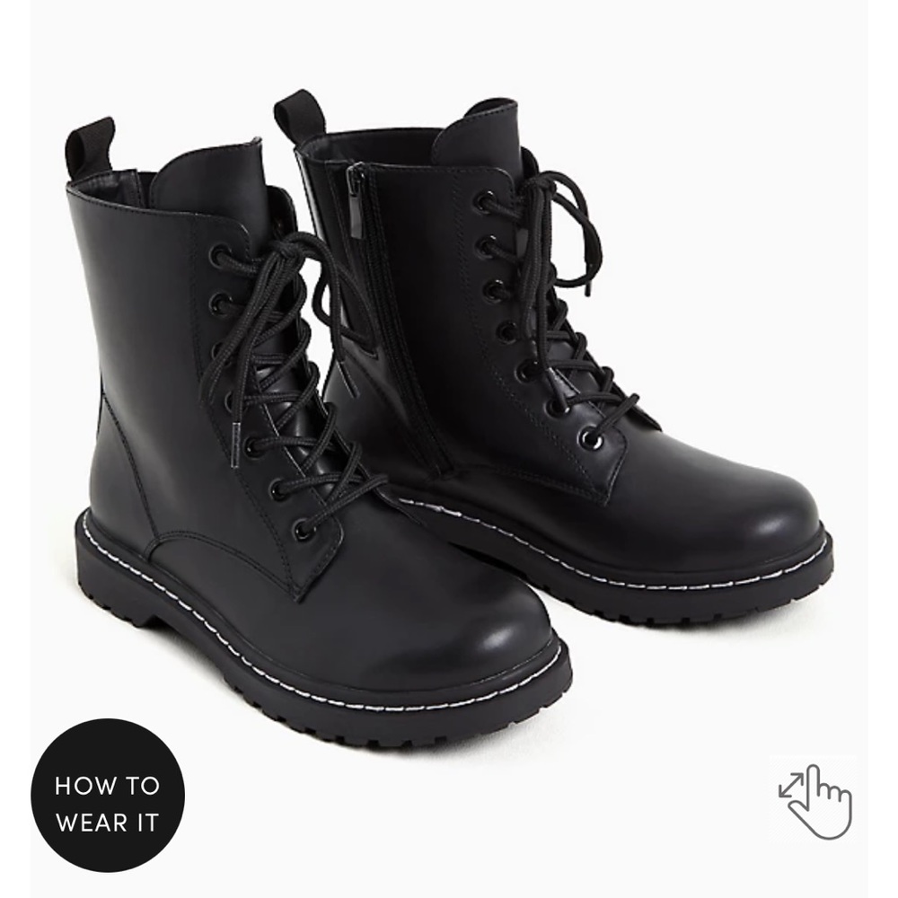 Black combat boots NWT